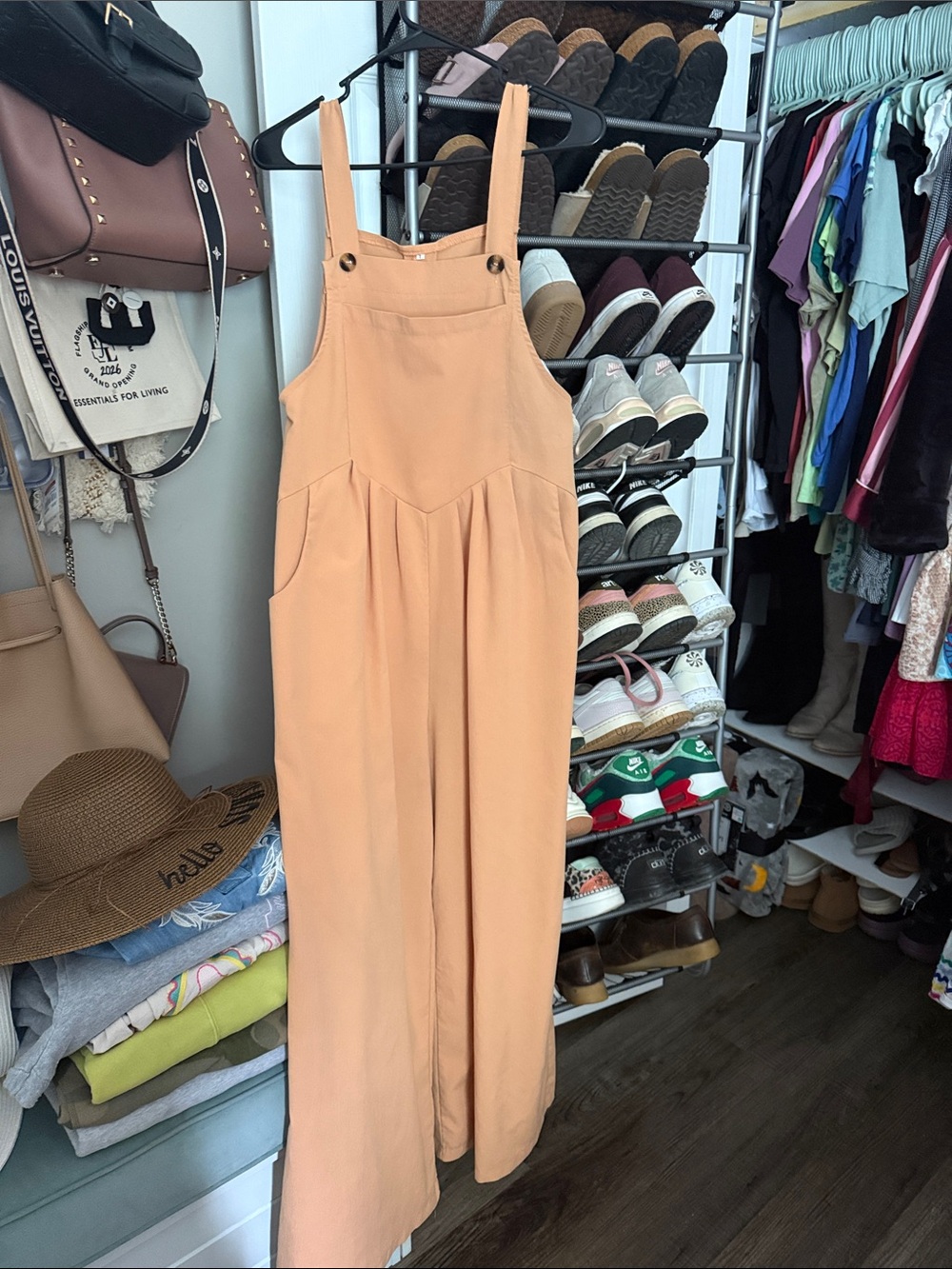 Women’s Peach Wide-Leg Jumpsuit Overalls